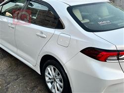 تۆیۆتا کۆرۆلا